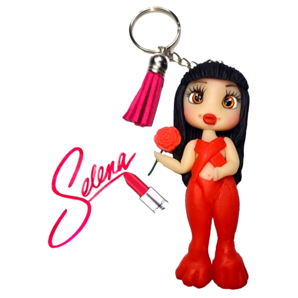 SELENA'S CUTE KEYCHAIN